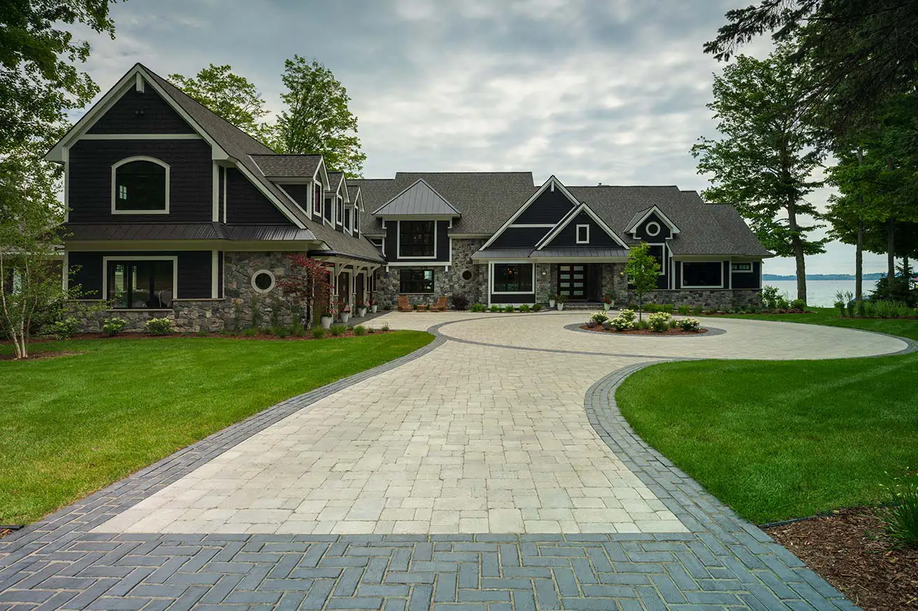 paver-driveway